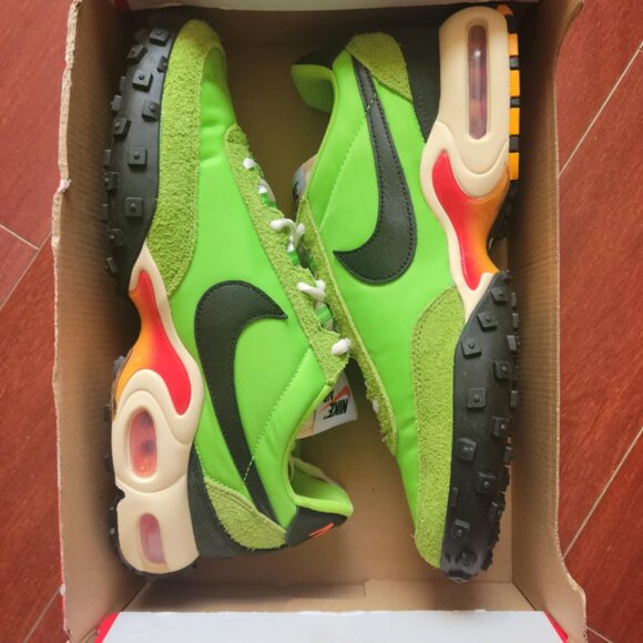 Nike Air Max Waffle Racer SP - Action Green Altitude Green - Picture 2 of 7